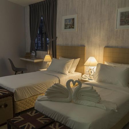 Lighthouse Hotel & Shortstay @ Damansara Uptown Petaling Jaya Ngoại thất bức ảnh