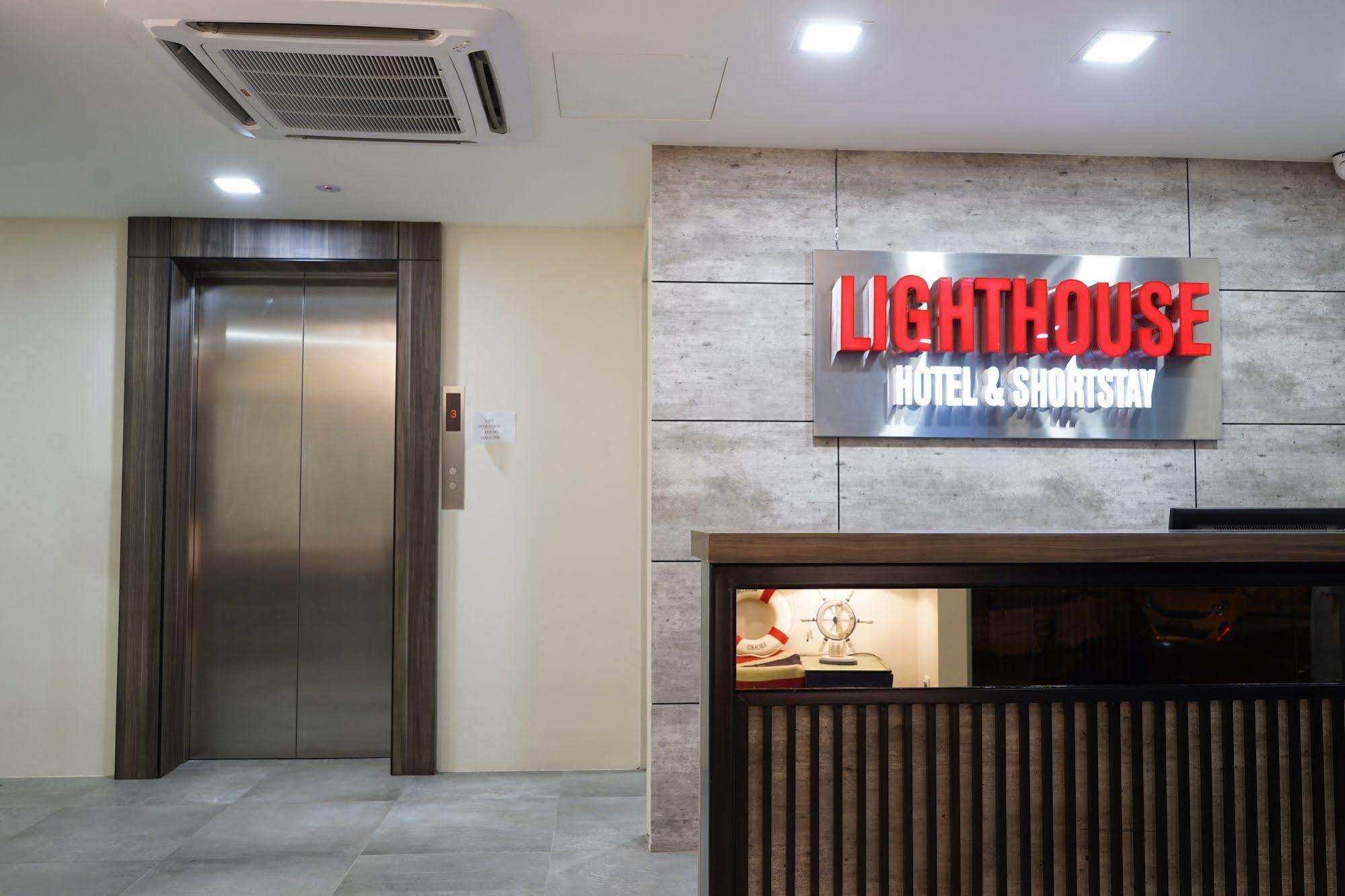 Lighthouse Hotel & Shortstay @ Damansara Uptown Petaling Jaya Ngoại thất bức ảnh